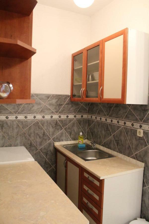 טוראני Apartment Pirovic מראה חיצוני תמונה